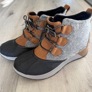 Sorel Out and About Boot - 9